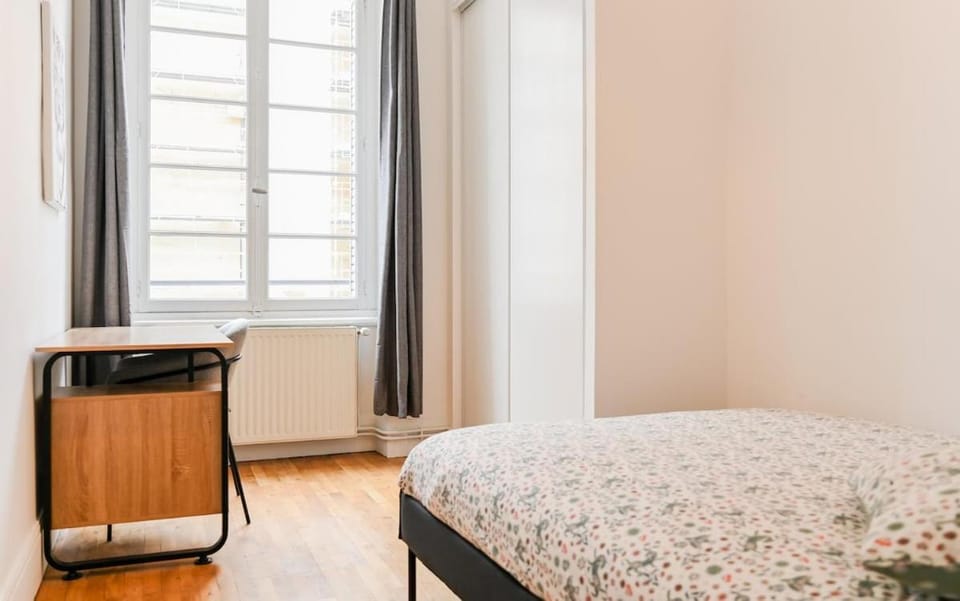 Appartement de 3 chambres, parking gratuit, proche métro Apartment in Lyon