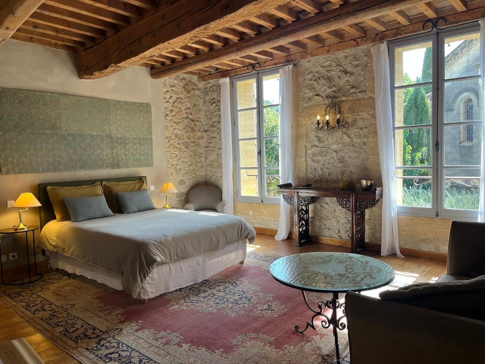 Le patio de Collias Bed and Breakfast in Provence
