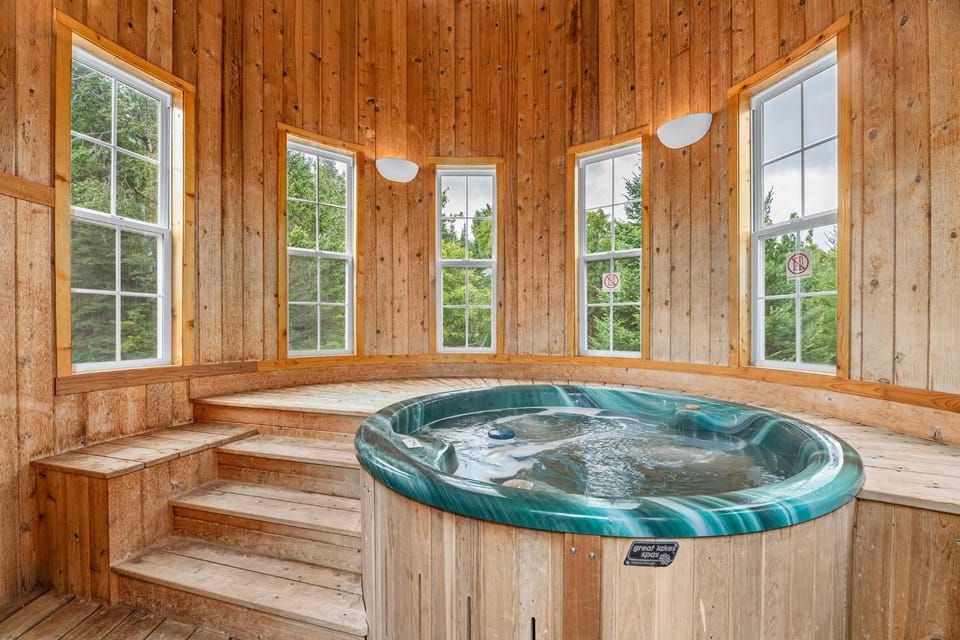 Harlequin Haven in Boulder Junction WI House in Kansas