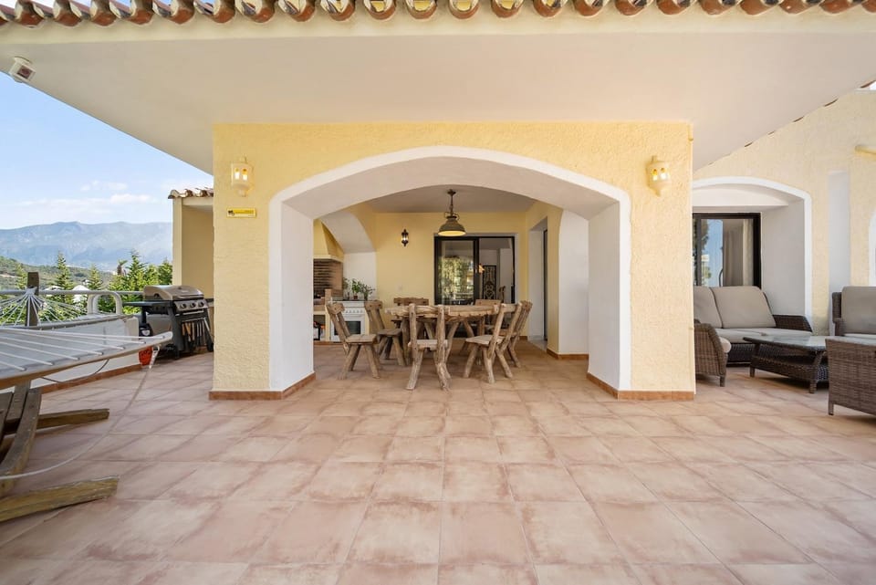 Luxury Living in Marbella Exclusive Villa RDR491 Villa in Marbella