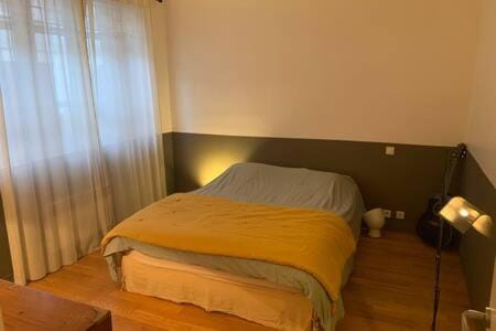 Lardennois - KP - Beautiful apartment near Buttes Chaumont Apartment in Paris