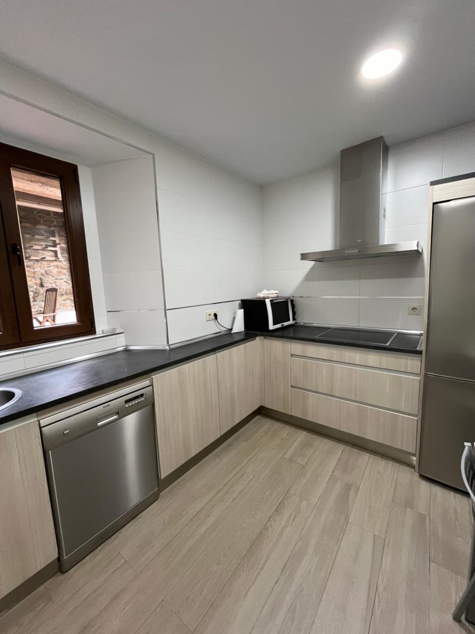 Kitchen or kitchenette, dishwasher, pet friendly, stove