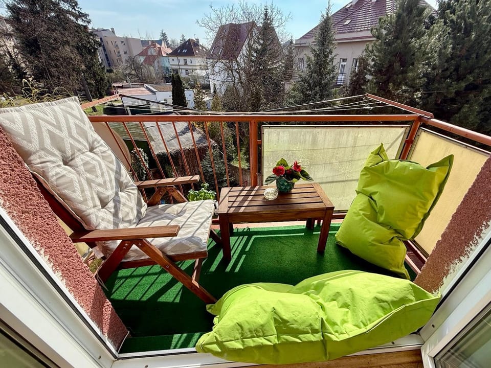 View (from property/room), Balcony/Terrace, Seating area, Garden view
