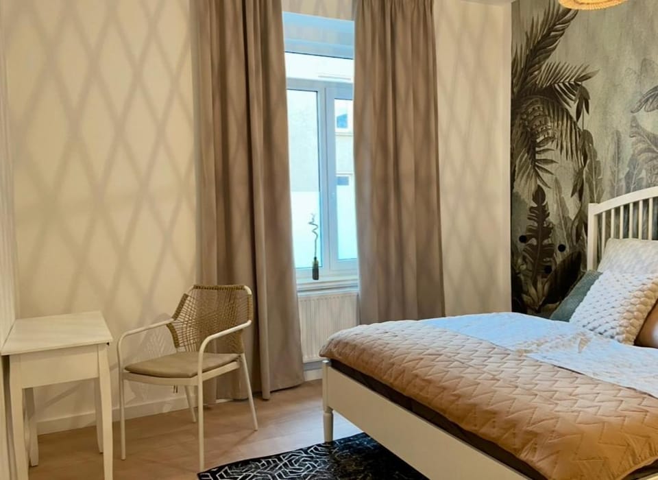 Elster 1, EG, Neues Apartment in Gera, 4 Schlafzimmer, 2 WCs und Bad sowie Terrasse Apartment in Gera