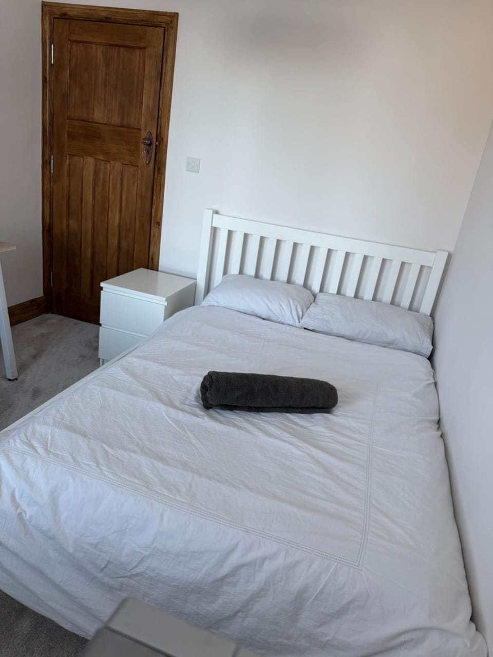 Comfortable and tidy double room 10 min from town Vacation rental in London
