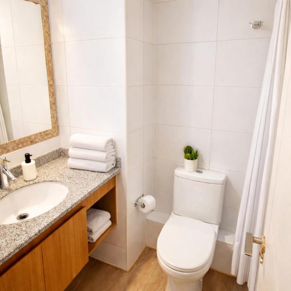 Shower, Bathroom, towels