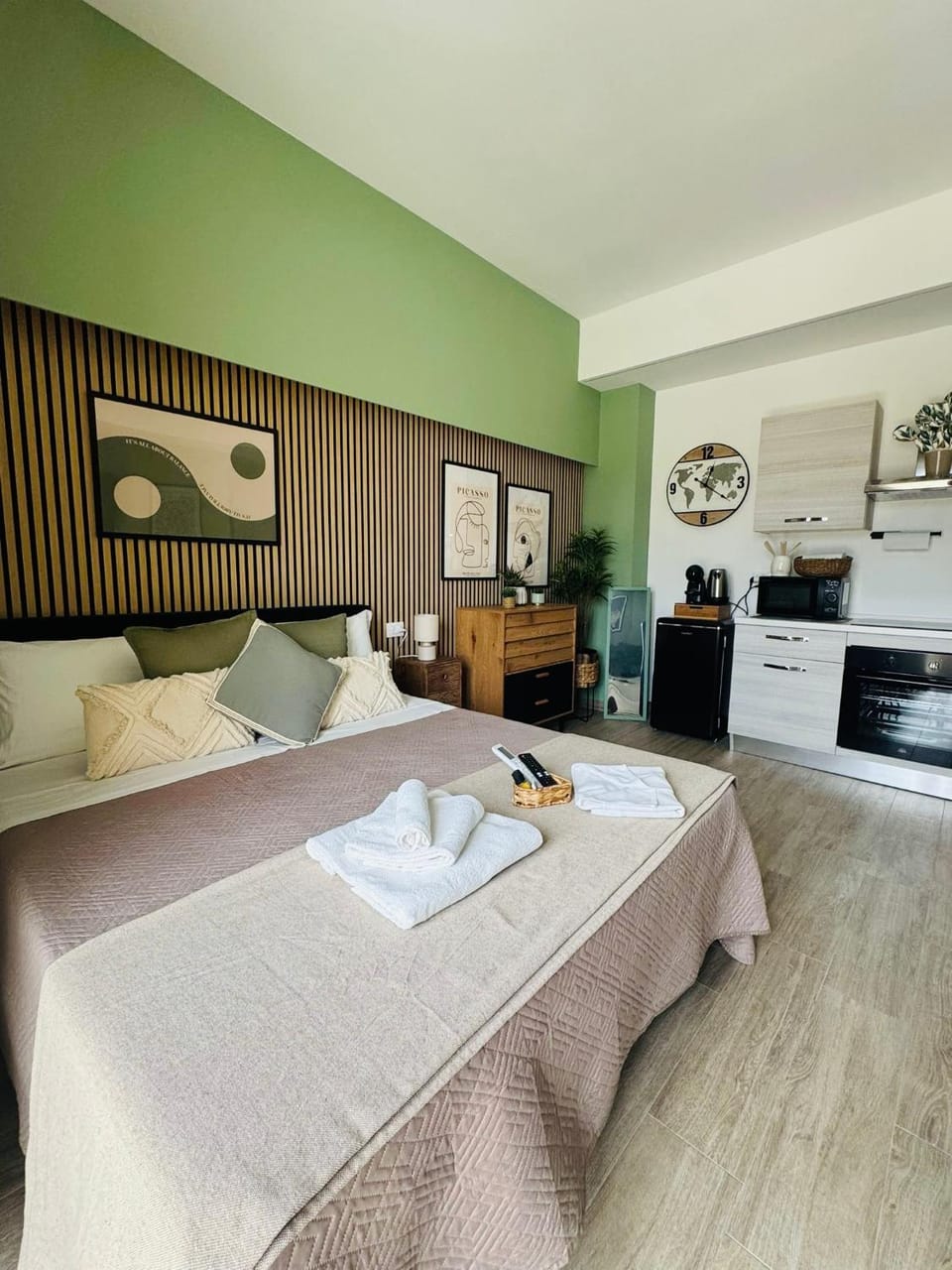 La Botanica Suite Apartment - Bari Central Station Apartment in Bari