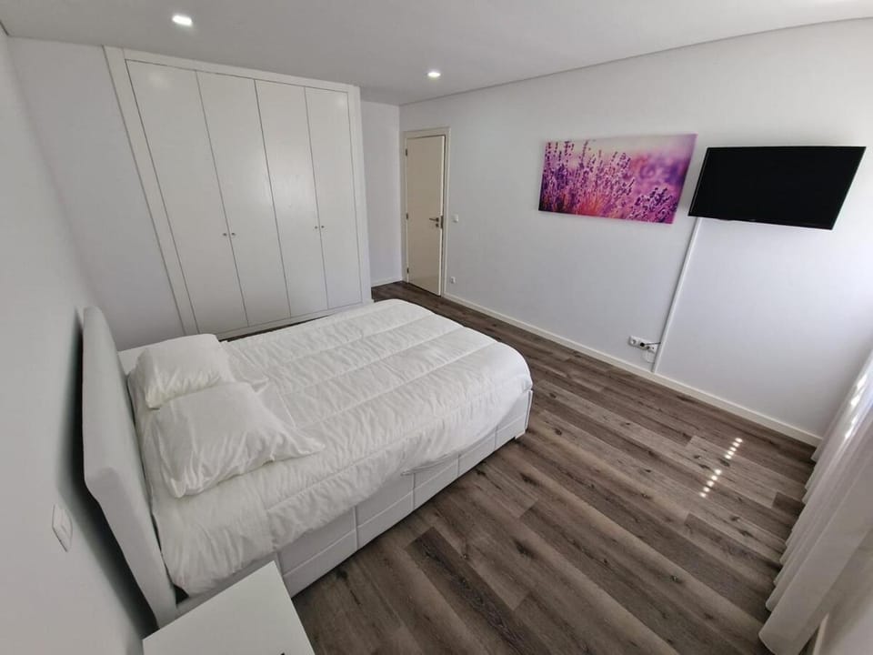 Casa da Portelinha House in Viana do Castelo District, Portugal