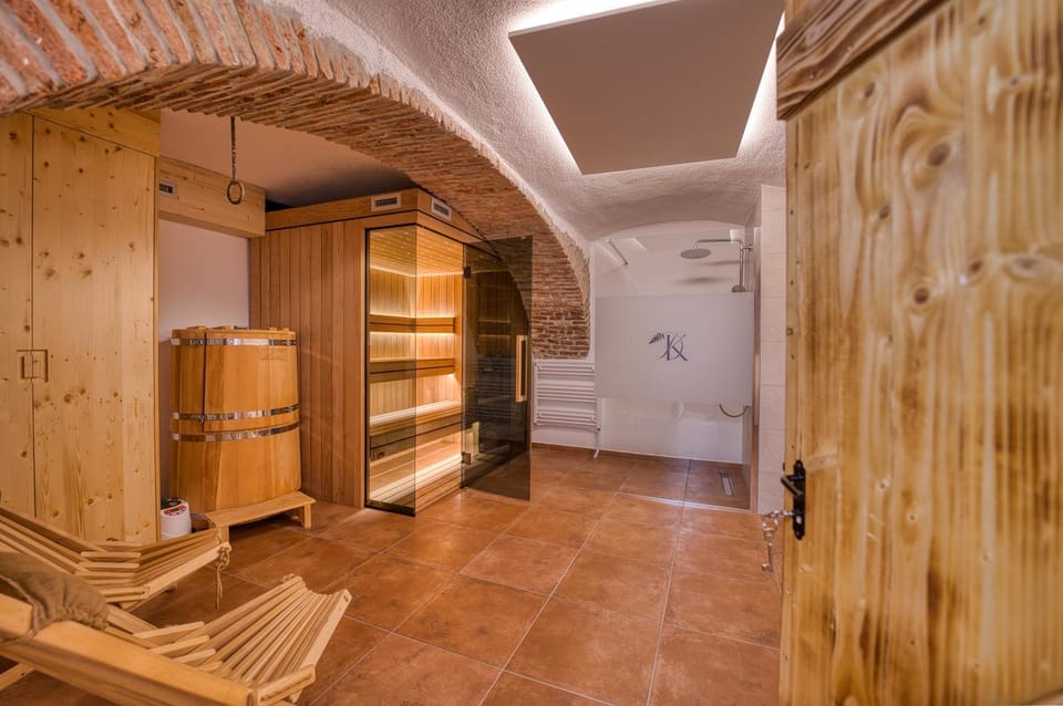 Sauna, Spa and wellness centre/facilities