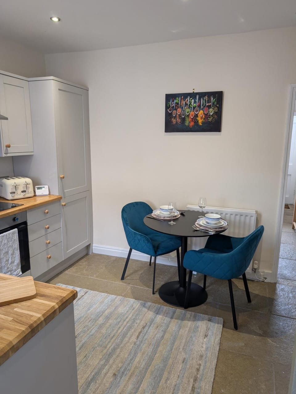 Dining area, kitchen