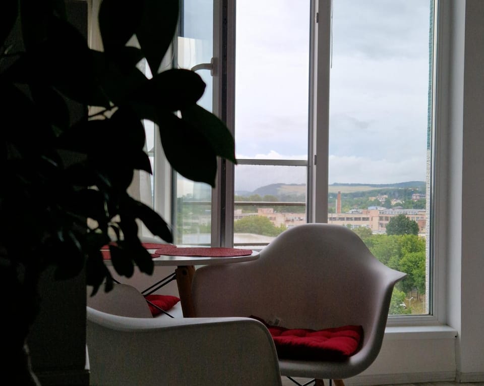 Seating area, City view