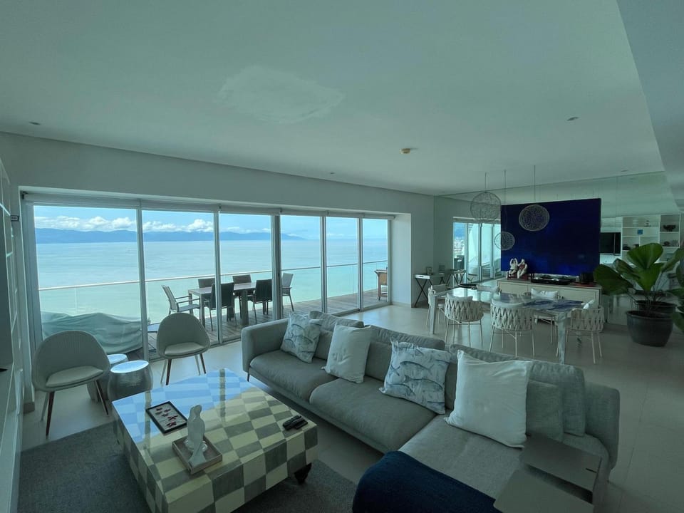 Departamento Icon Puerto Vallarta con Vista al Mar Piso 20 Apartment in Puerto Vallarta