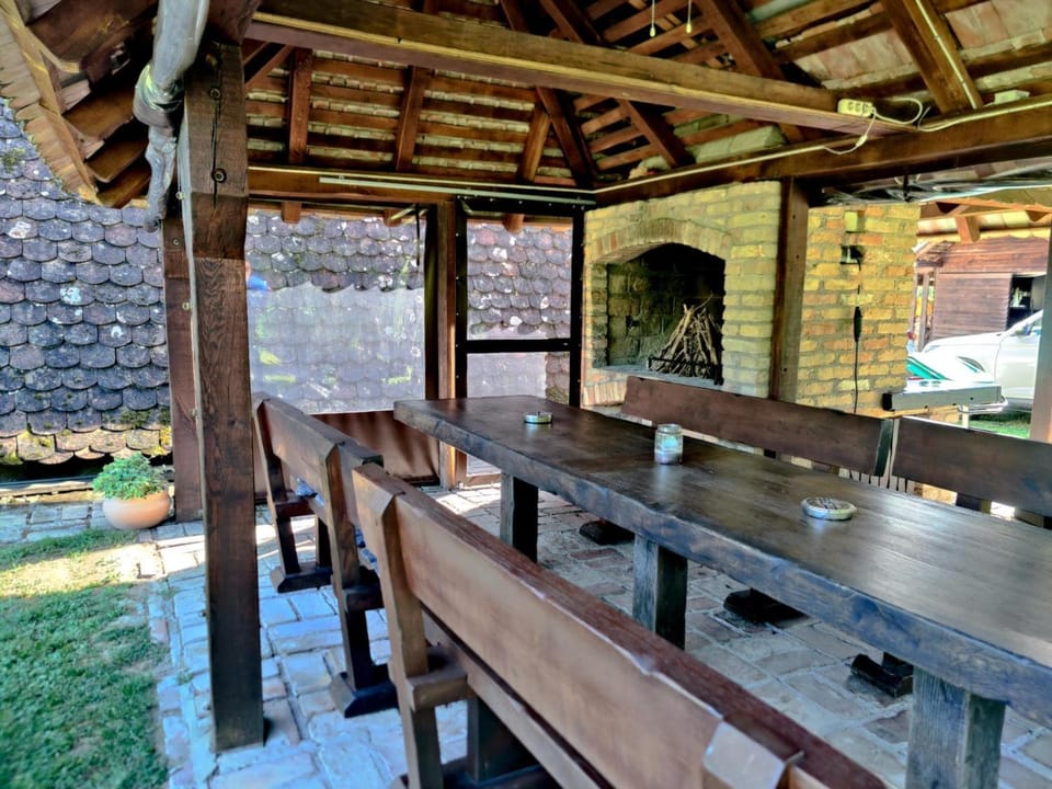 Day, BBQ facilities
