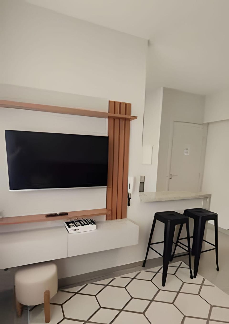 Apto com Wi-fi e garagem Apartment in Londrina