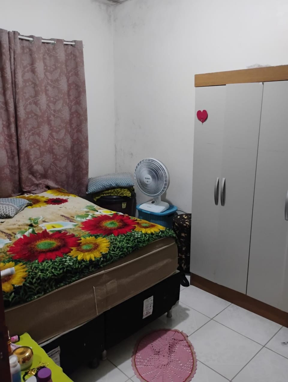 Casa com sala , 1 quarto cozinha, banheiro e área de lavar , próximo a ponto turístico parque do utinga House in Belém