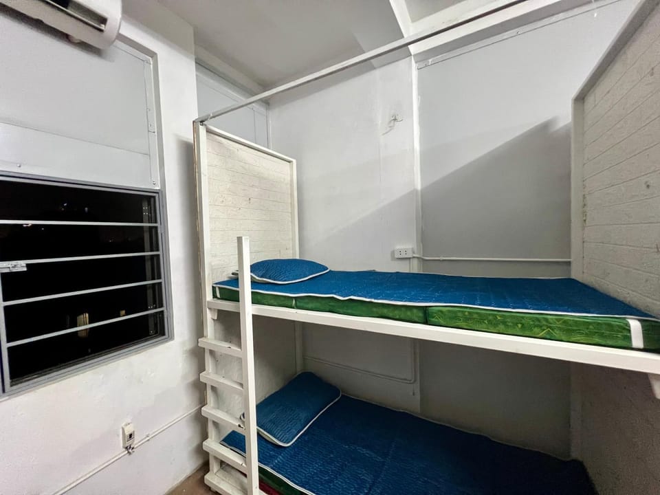 HnHome69TL Apartment in Laos