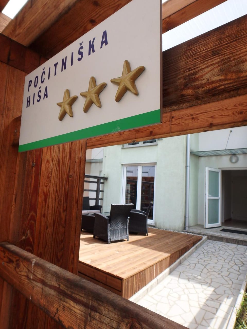 Garden, Balcony/Terrace, Garden view, Mountain view, Street view