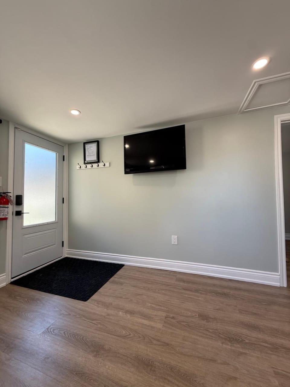 Communal lounge/ TV room