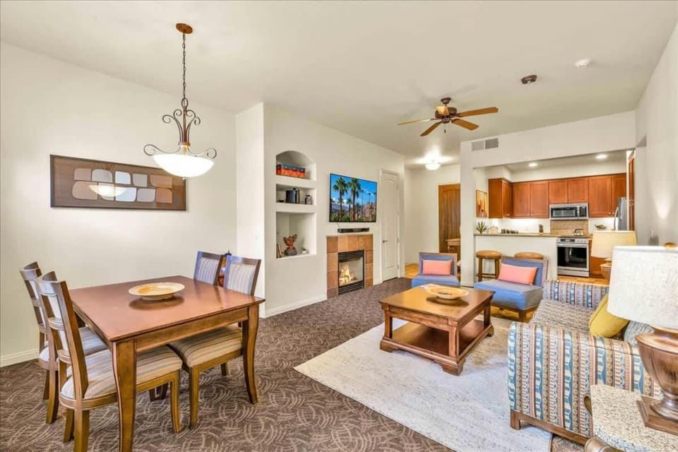 Ground Floor 2BR Legacy Villa Apartment in Indian Wells