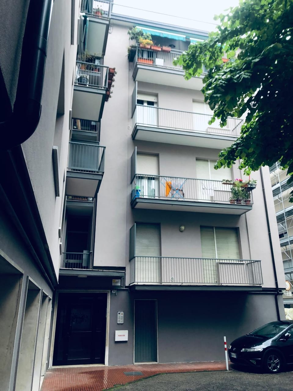 Property building, Balcony/Terrace