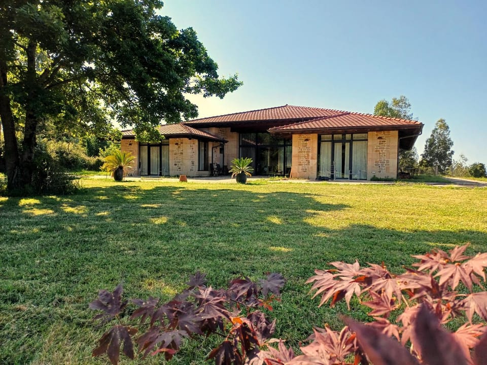 Property building, Garden