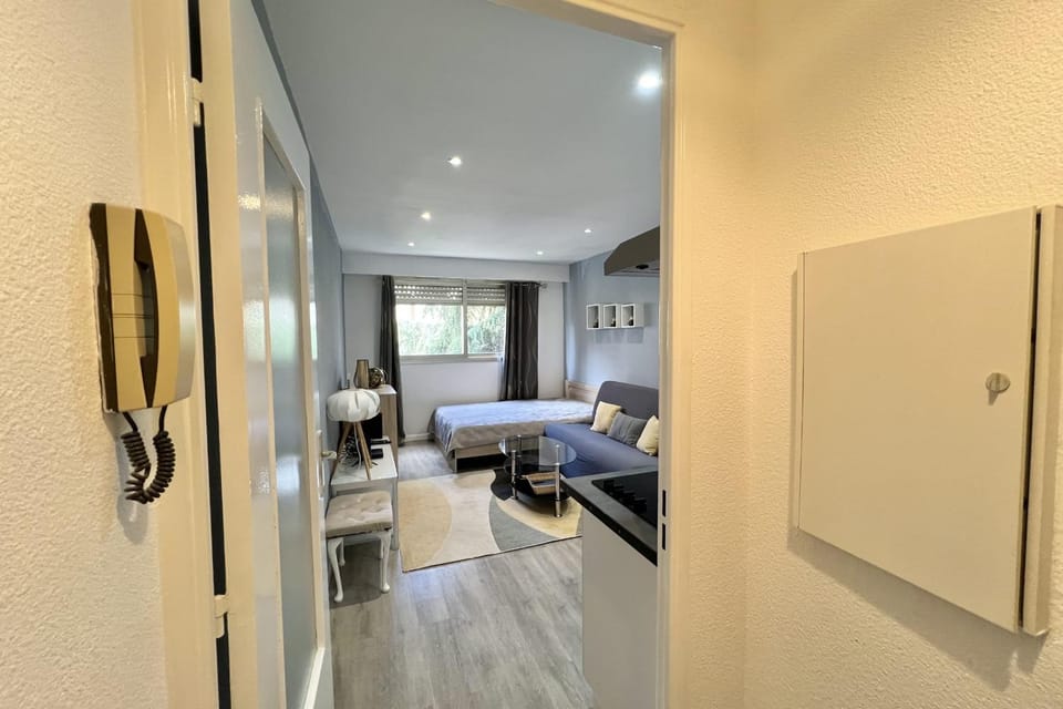 Charming studio near the old port - Cannes Apartment in Cannes