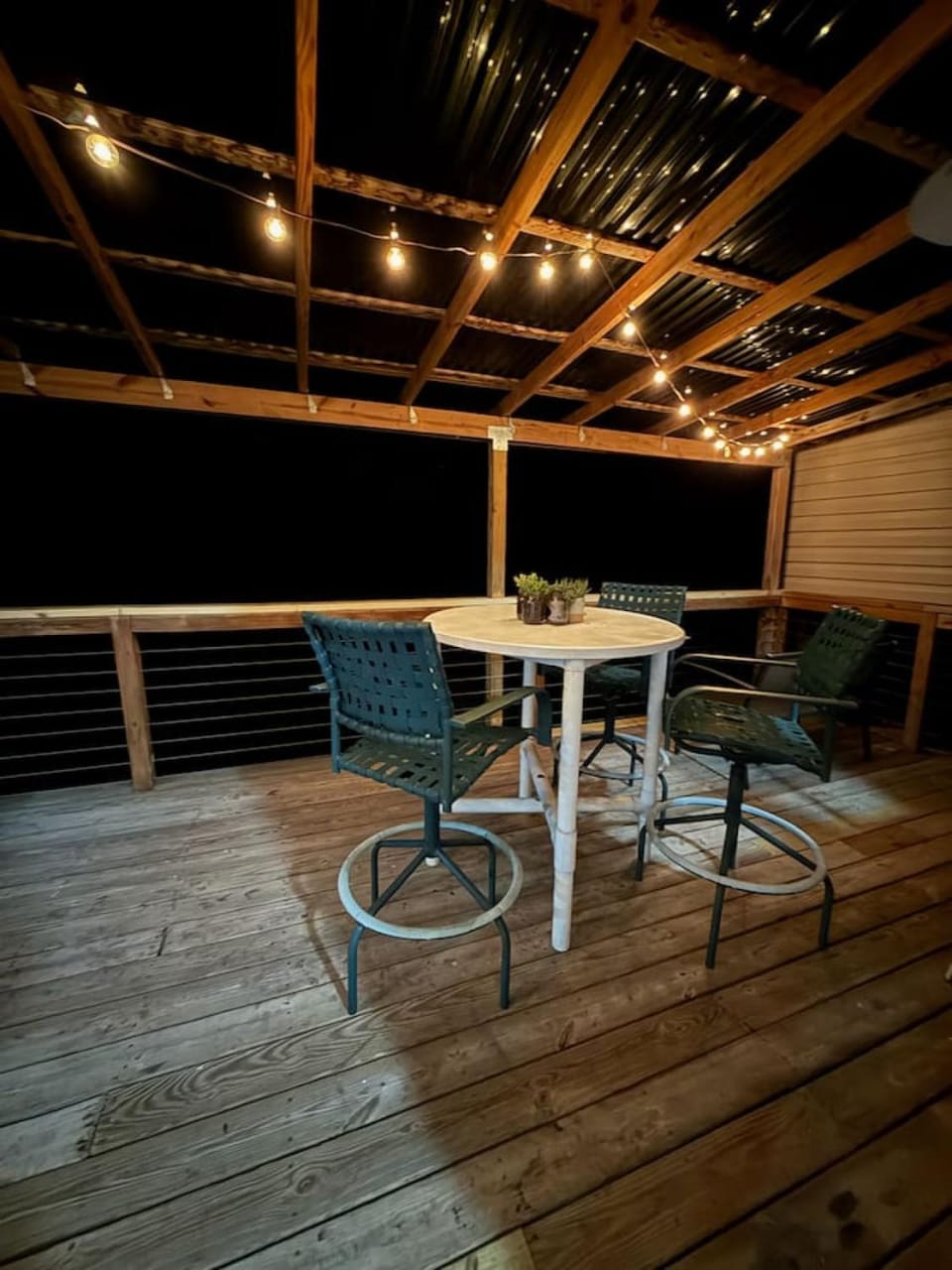 Wild and Free Lakefront Oasis on Great Creek House in Bracey