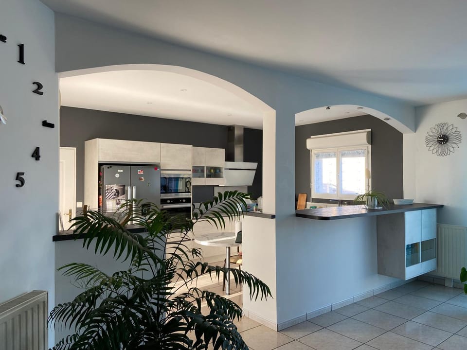 Une chambre pour deux avec vue sur la piscine Vacation rental in Nouvelle-Aquitaine