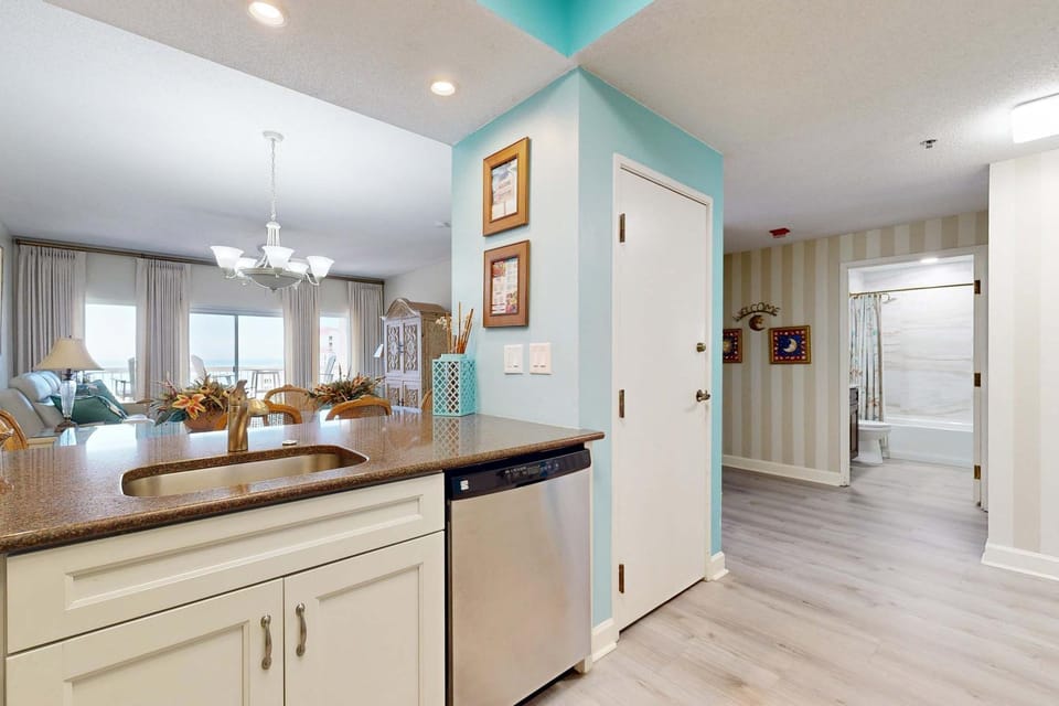 TOPS'L Summit 911 Apartment in Miramar Beach