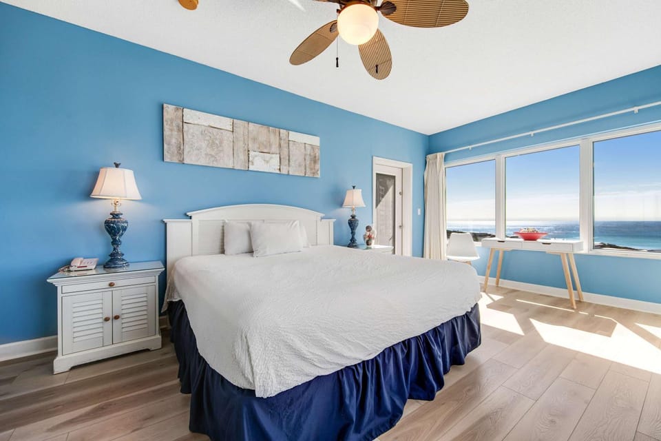 TOPS'L Summit 914 Apartment in Miramar Beach
