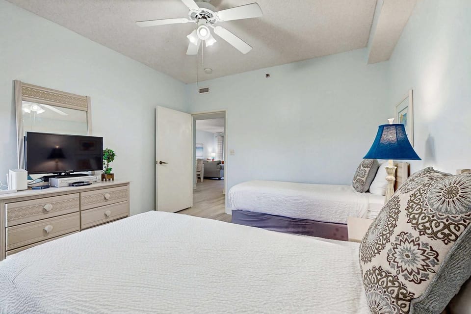 TOPS'L Summit 1012 Apartment in Miramar Beach