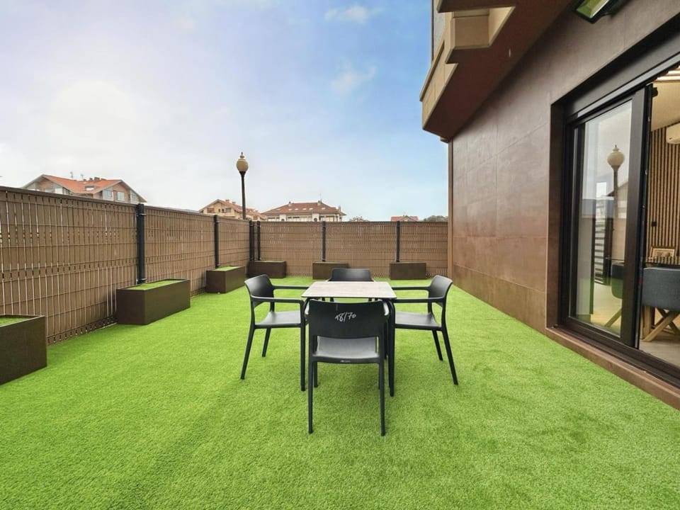 Apartamento Flower Deluxe 6081B Apartment in Cantabria