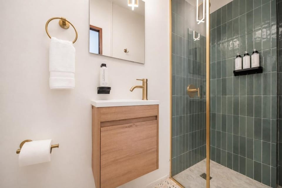 Room 8: Budget Bunk Room w/ Free Parking | Santurce Hotel in San Juan