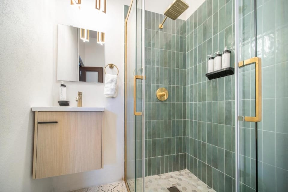 Room 12: Sunlit Balcony Stay w/ Free Parking | Calle Cerra Hotel in San Juan