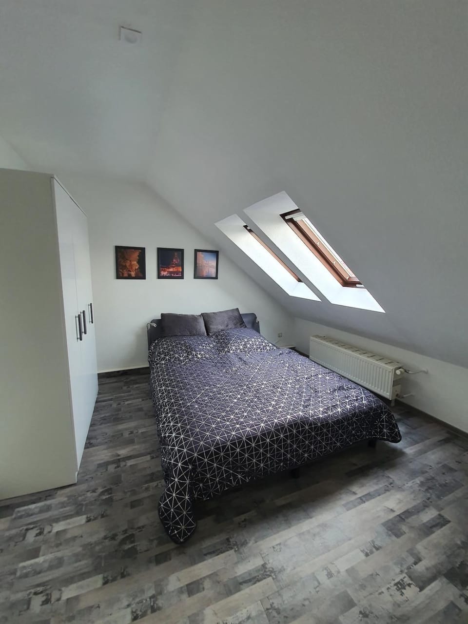 2,5 Zimmer Ruhig und Exklusiv Apartment in Dresden-Neustadt