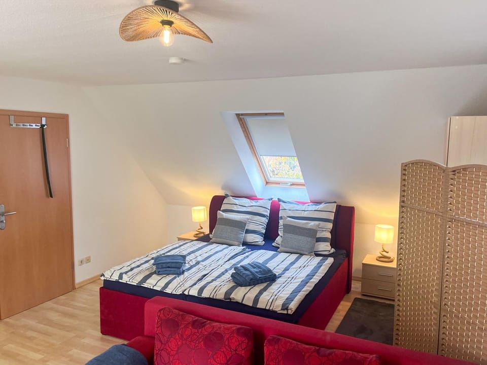 Bed, Photo of the whole room, Bedroom, wardrobe