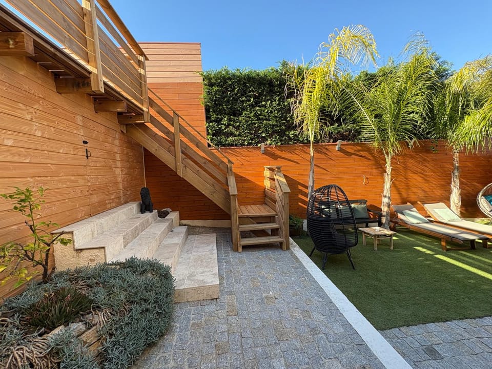 Magnifique villa 8 personnes piscine plage 15 min a pied Villa in Sainte-Maxime