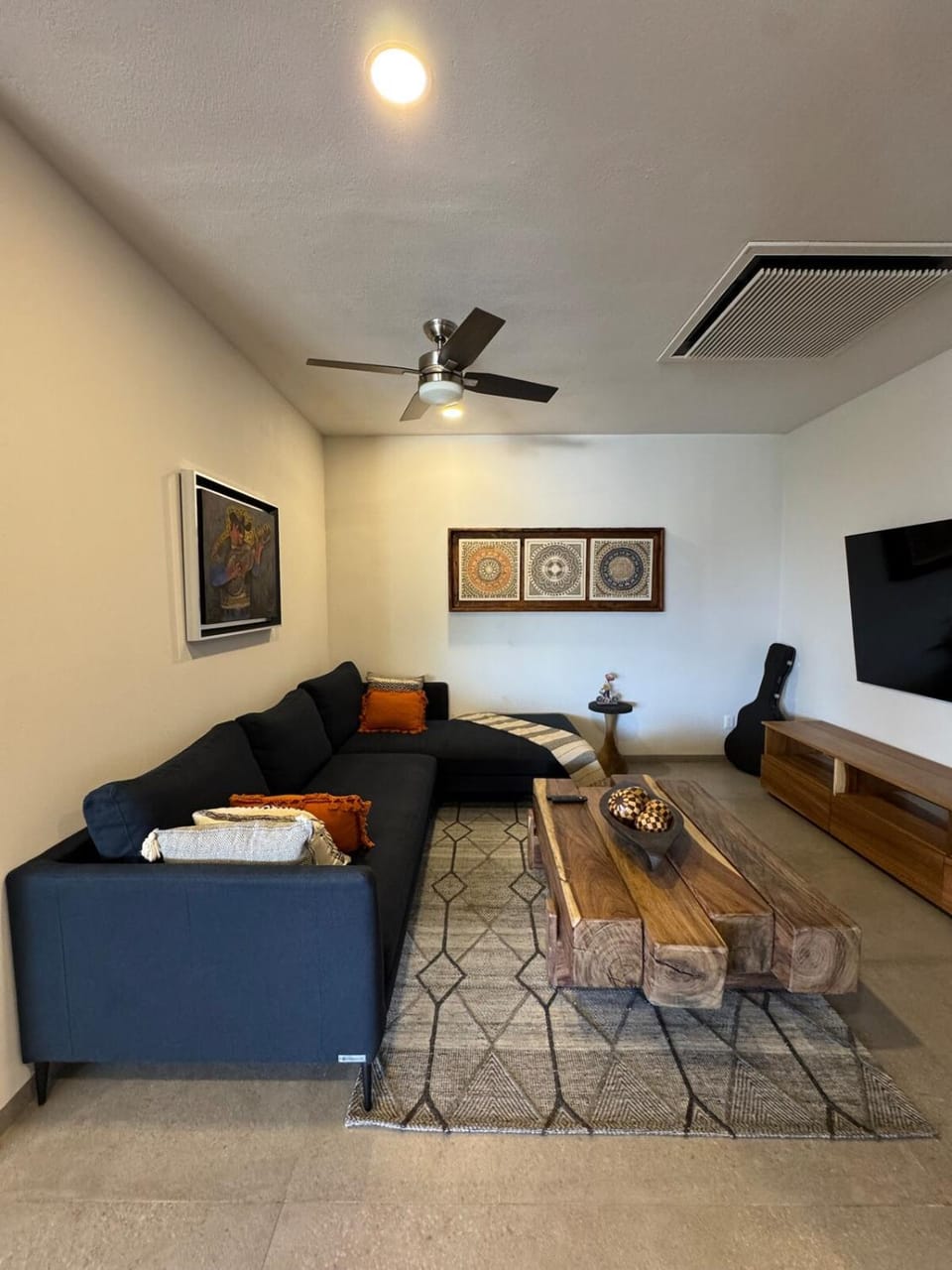 Communal lounge/ TV room, TV and multimedia