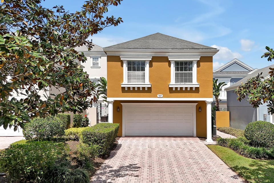 Cozy Family Retreat Minutes from Disneyland House in Osceola County