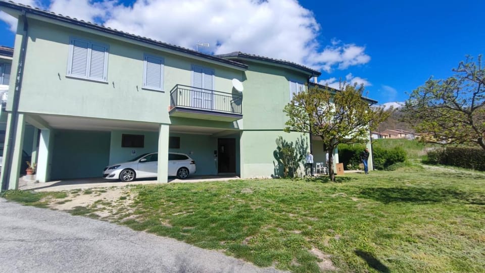 Property building, Street view, Parking