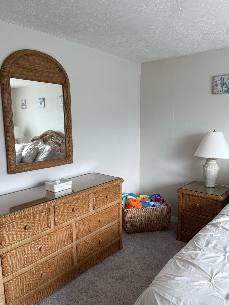 Close To Beach! 3 Bedroom 2 Bath House in Englewood