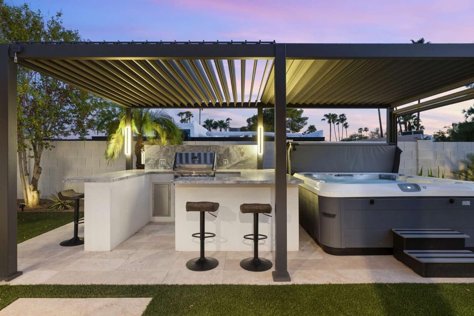 Bella Palma - Elegance & Style with Putt Pool & Spa House in Scottsdale