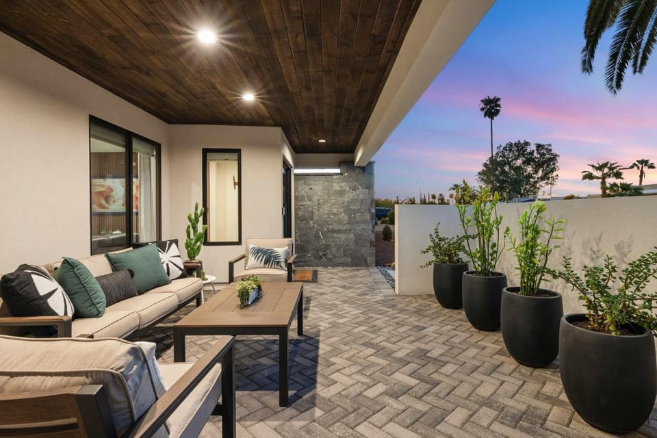 Bella Palma - Elegance & Style with Putt Pool & Spa House in Scottsdale
