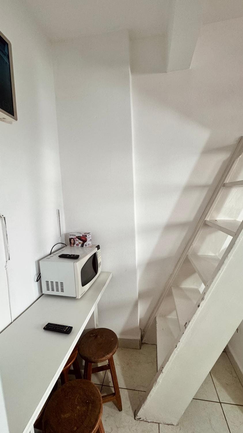 Studio 400 Pitangueiras - na quadra da praia Apartment in State of São Paulo