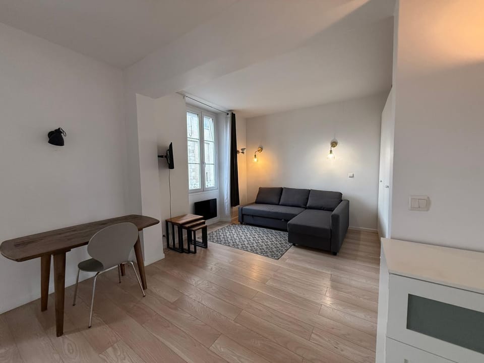Atlas Home Apartment in Île-de-France