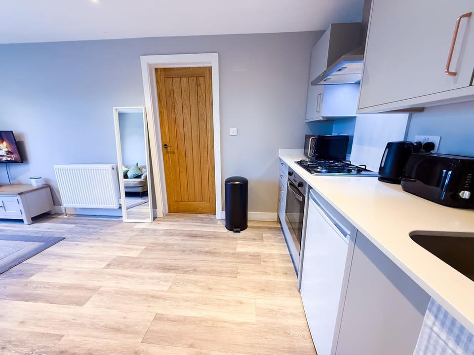 INACTIVE The A 1 Bedroom Apartment by AltoLuxoExperience Short Lets & Serviced Accommodation with Parking & Wifi Apartment in Bristol