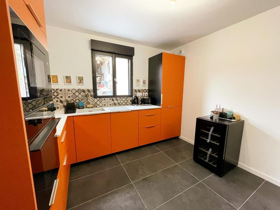 Gîte de luxe avec piscine chauffée et SPA au cœur du Val de Loire - FR-1-381-615 House in Centre-Val de Loire