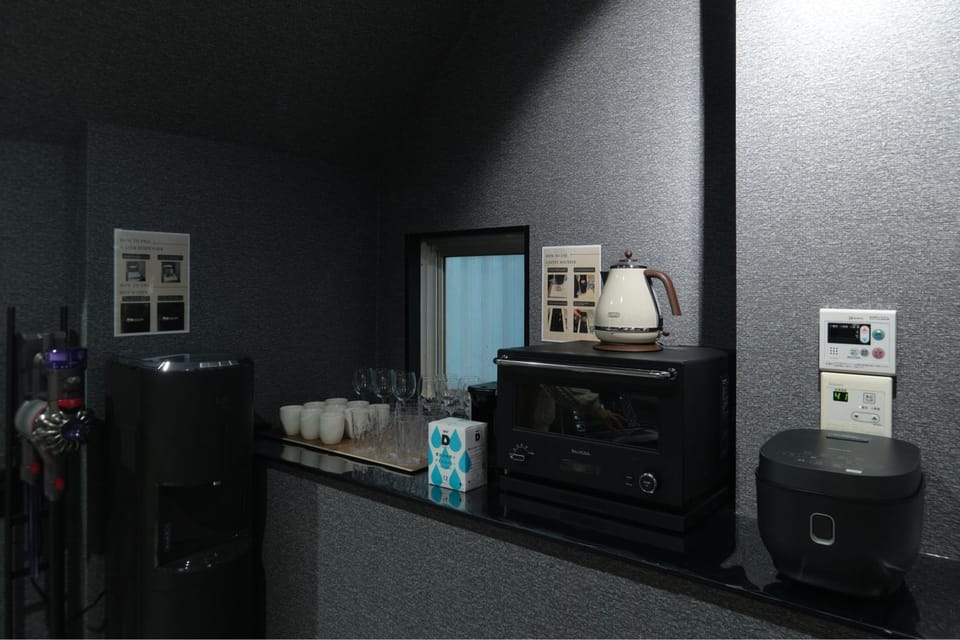 Coffee/tea facilities, Kitchen or kitchenette, microwave, toaster