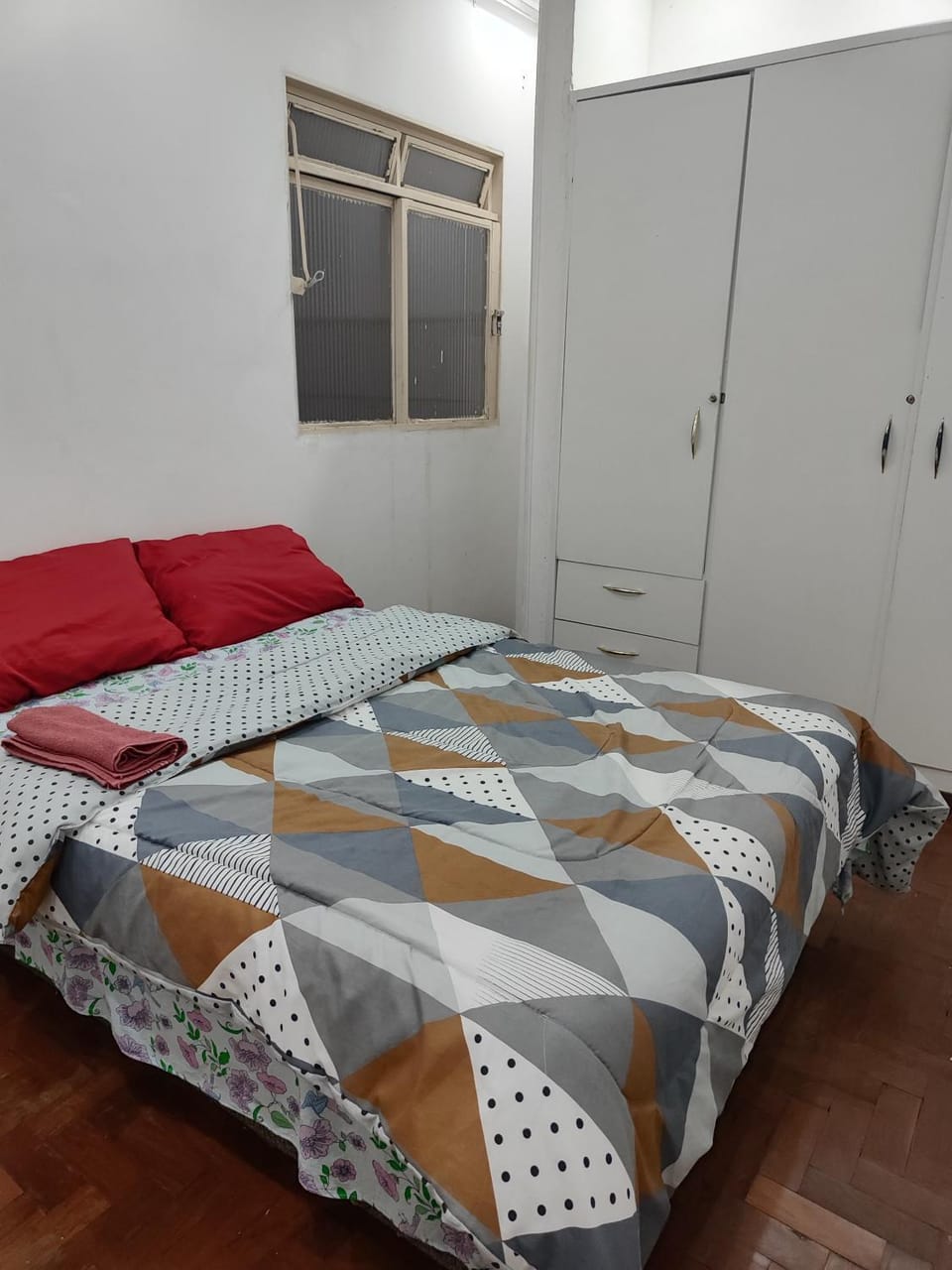 Pousada Aleha Quarto Casal Rosé Bed and Breakfast in Montes Claros