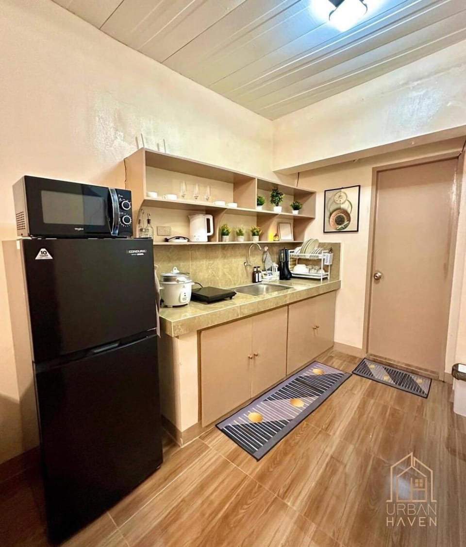 Staycation in Alabang Apartment in Muntinlupa